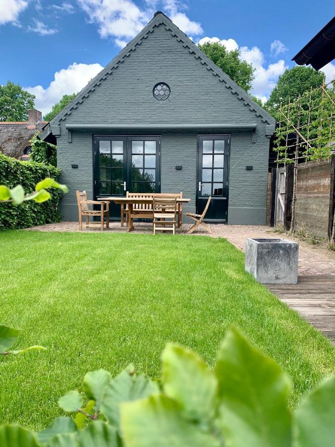The Green House Lodge Den Dungen Экстерьер фото